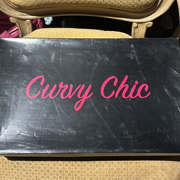 Black knee high boots - Picture 6 of 6